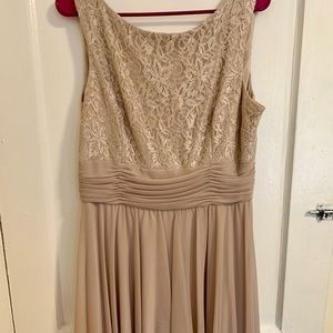 Cream knee length dress size 14